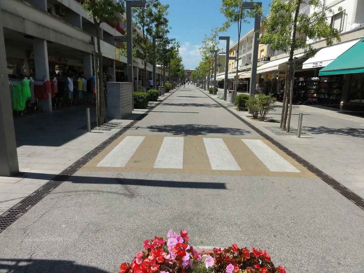 Montecarlo - Appartamenti Μπιμπιόνε Διαμέρισμα